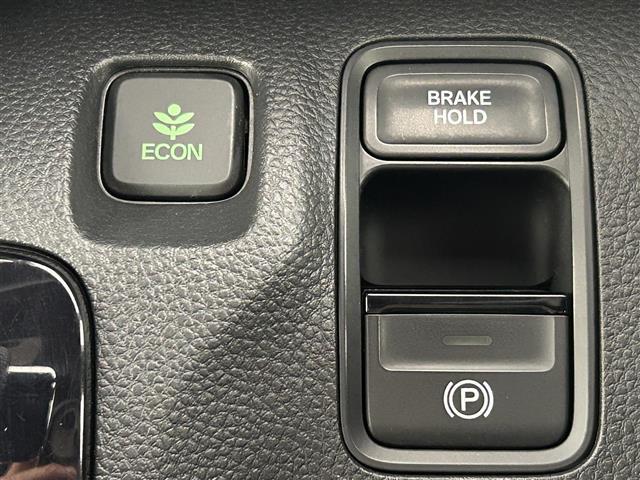 Ｎ－ＷＧＮカスタム Ｌホンダセンシング　禁煙車　純正ナビ　衝突軽減　レーンキープアシスト　オートハイビーム　バックカメラ　コーナーセンサー　ビルトインＥＴＣ　電子パーキング　オートホールド　ＬＥＤヘッドライト　フォグライト　ヘッドライトレベ（18枚目）