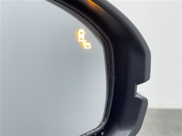 フリード ｅ：ＨＥＶエアー　ＥＸ　登録済未使用車　純正９型メモリナビ　ホンダセンシング　両側パワースライドドア　ブラインドスポットインフォメーション　パーキングセンサー　レーダークルーズコントロール　バックカメラ　ハーフレザーシート（26枚目）