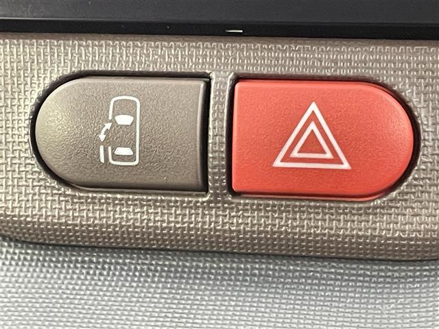 スペイド Ｇ　禁煙車　片側パワースライドドア　純正ＳＤナビ　ＨＩＤオートライト　ドライブレコーダーバックカメラ　フルセグテレビ　ビルトインＥＴＣ　シートヒーター　純正１５インチアルミホイール　プッシュスタート（10枚目）