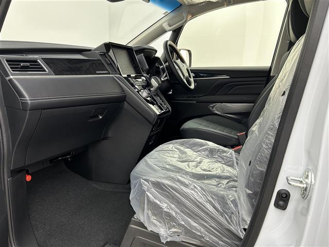 デリカＤ：５ シャモニー　禁煙車　登録済未使用車　ｅ－Ａｓｓｉｓｔ　両側パワースライドドア　パワーバックドア　全方位カメラ　シートヒーター　ハンドルヒーター　レーダークルーズコントロール　パドルシフト　ＬＥＤヘッドライト（24枚目）