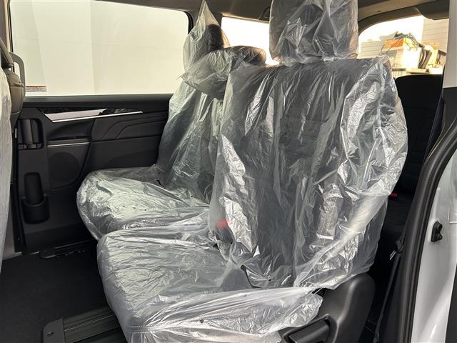 デリカＤ：５ シャモニー　禁煙車　登録済未使用車　ｅ－Ａｓｓｉｓｔ　両側パワースライドドア　パワーバックドア　全方位カメラ　シートヒーター　ハンドルヒーター　レーダークルーズコントロール　パドルシフト　ＬＥＤヘッドライト（27枚目）