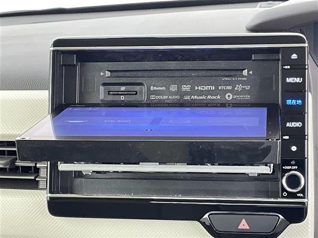 Ｎ－ＢＯＸ Ｇ・Ｌホンダセンシング　禁煙車　ホンダセンシング　片側パワースライドドア　純正８インチメモリナビ　バックカメラ　シートヒーター　ＬＥＤオートライト　ＥＴＣ　フルセグテレビ　アダプティブクルーズコントロール　プッシュスタート（7枚目）