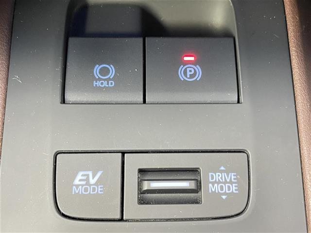 ハリアーハイブリッド Ｚ　レザーパッケージ　ワンオーナー　禁煙車　トヨタセーフティセンス　ＪＢＬサウンド　純正１２．３型ナビ　デジタルインナーミラー　ブラインドスポットモニター　全方位モニター　ＬＥＤオートライト　オートマチックハイビーム（19枚目）