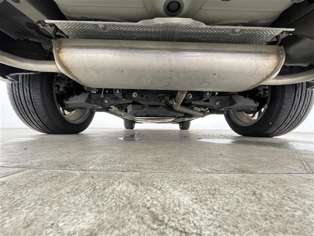 ハリアーハイブリッド Ｚ　レザーパッケージ　ワンオーナー　禁煙車　トヨタセーフティセンス　ＪＢＬサウンド　純正１２．３型ナビ　デジタルインナーミラー　ブラインドスポットモニター　全方位モニター　ＬＥＤオートライト　オートマチックハイビーム（43枚目）