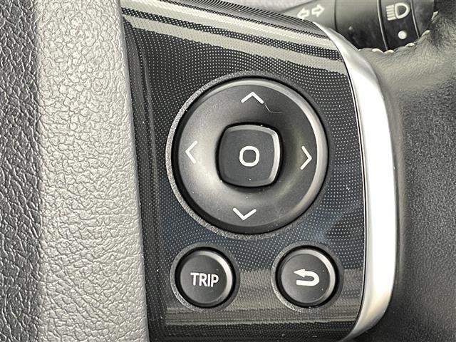 シエンタ ハイブリッドＧ　グランパー　禁煙車　純正７型メモリナビ　トヨタセーフティセンス　両側パワースライドドア　シートヒーター　ステアリングヒーター　社外１５インチＡＷ　クルーズコントロール　バックカメラ　ＬＥＤヘッドライト（16枚目）