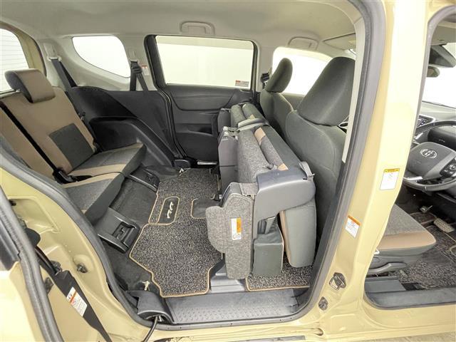 シエンタ ハイブリッドＧ　グランパー　禁煙車　純正７型メモリナビ　トヨタセーフティセンス　両側パワースライドドア　シートヒーター　ステアリングヒーター　社外１５インチＡＷ　クルーズコントロール　バックカメラ　ＬＥＤヘッドライト（29枚目）