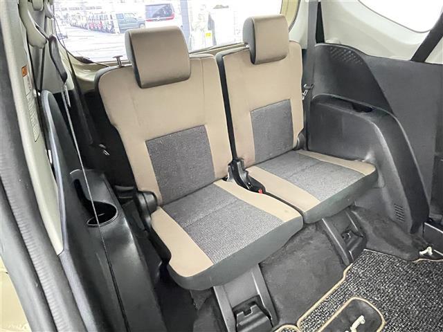 シエンタ ハイブリッドＧ　グランパー　禁煙車　純正７型メモリナビ　トヨタセーフティセンス　両側パワースライドドア　シートヒーター　ステアリングヒーター　社外１５インチＡＷ　クルーズコントロール　バックカメラ　ＬＥＤヘッドライト（31枚目）