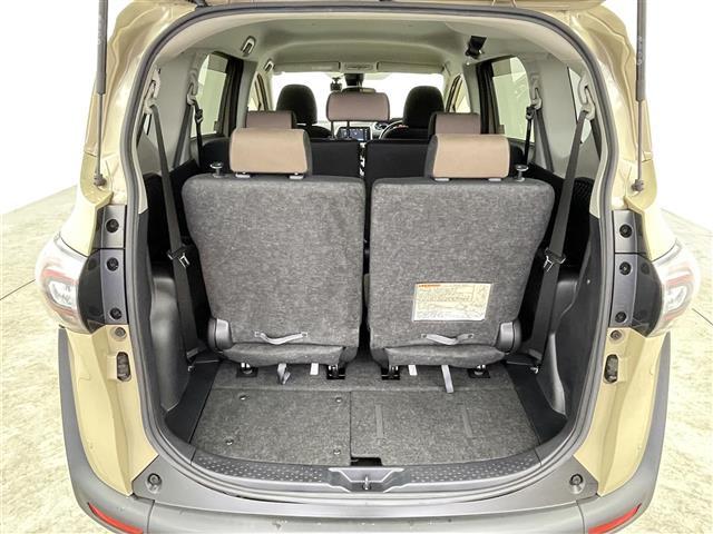 シエンタ ハイブリッドＧ　グランパー　禁煙車　純正７型メモリナビ　トヨタセーフティセンス　両側パワースライドドア　シートヒーター　ステアリングヒーター　社外１５インチＡＷ　クルーズコントロール　バックカメラ　ＬＥＤヘッドライト（32枚目）