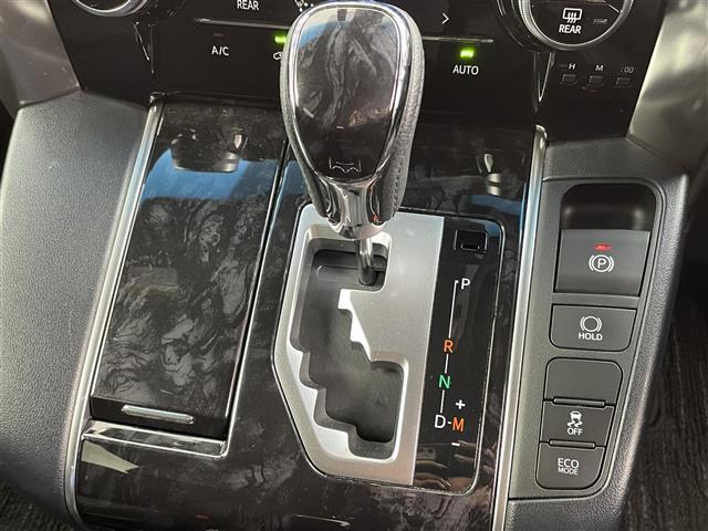 アルファード 2.5S タイプゴールド 禁煙車 純正9型DAナビ 両側パワースライドドア 10.5型フリップダウンモニター トヨタセーフティセンス パワーバックドア レーダークルーズコントロール クリアランスソナー バックカメラ ETC(17枚目)