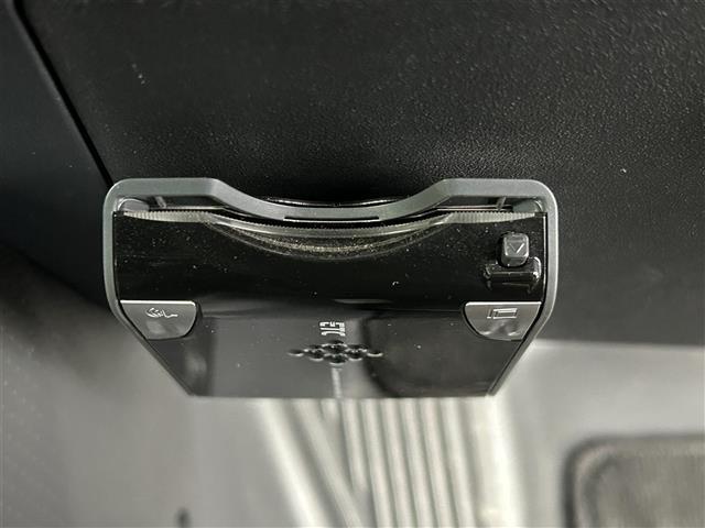 �K���X�R�[�e�B���O�A�i�r�Q�[�V�����A�d�s�b�ȂǁA���̑��̃p�[�c�̎��t�������ς���̂����k�������Ă���܂��I�I�N���}�̂��Ɖ��ł����C�����������I