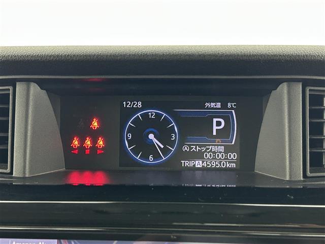 トール カスタムＧ　禁煙車　アルパイン９型メモリナビ　トヨタセーフティセンス　両側パワースライドドア　全方位カメラ　革巻きステアリング　Ｂｌｕｅｔｏｏｔｈ　フルセグＴＶ　電子パーキング　ＬＥＤヘッドライト　オートライト（14枚目）