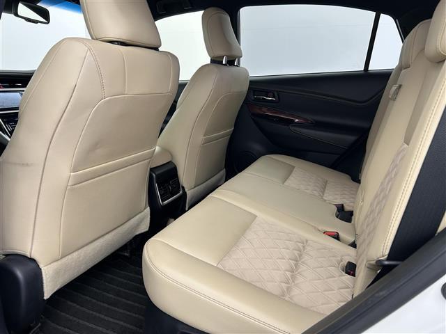 ハリアー プレミアム　禁煙車　純正ナビ　衝突被害軽減ブレーキ　レーダークルーズコントロール　ハーフレザーシート　パワーシート　ＬＥＤヘッドライト　オートハイビーム　パワーバックドア　ビルトインＥＴＣ　コーナーセンサー（29枚目）