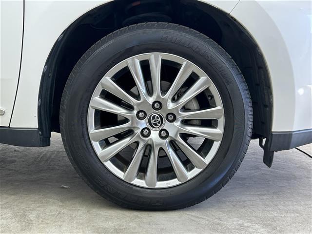 ハリアー プレミアム　禁煙車　純正ナビ　衝突被害軽減ブレーキ　レーダークルーズコントロール　ハーフレザーシート　パワーシート　ＬＥＤヘッドライト　オートハイビーム　パワーバックドア　ビルトインＥＴＣ　コーナーセンサー（34枚目）