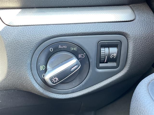 �K���X�R�[�e�B���O�A�i�r�Q�[�V�����A�d�s�b�ȂǁA���̑��̃p�[�c�̎��t�������ς���̂����k�������Ă���܂��I�I�N���}�̂��Ɖ��ł����C�����������I