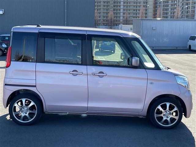 フレアワゴン ＸＳ　片側パワースライドドア　バックカメラ　プッシュスタート　スマートキー　ＥＴＣ　純正フロアマット　ドアバイザー　フォグランプ　社外１５インチアルミ　　電動格納ミラー（15枚目）