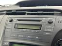 プリウス S 禁煙車 純正オーディオ CD AUX ビルトインETC ステアリングスイッチ 社外フロアマット 純正ドアバイザー 純正15インチAW オートライト ヘッドライトレベライザー プッシュスタート スペア(4枚目)