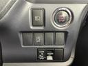 Ｖ　禁煙車　アルパイン９インチナビ　後席モニター　片側パワースライドドア　ビルトインＥＴＣ　バックカメラ　革巻きステアリング　ステアリングスイッチ　スマートキー＆プッシュスタート　革巻きステアリング（9枚目）