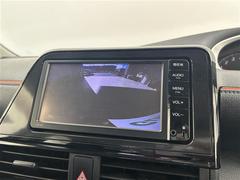 ����С����롼�פǤϼ��ץ᡼���������׼ּ�򤪼�갷�����Ƥ���ޤ��������󣴣���Ź�ޤκ߸ˤ��椫�餪���ͤ˥ԥå���ΰ������Ƥ��ޤ��� 3