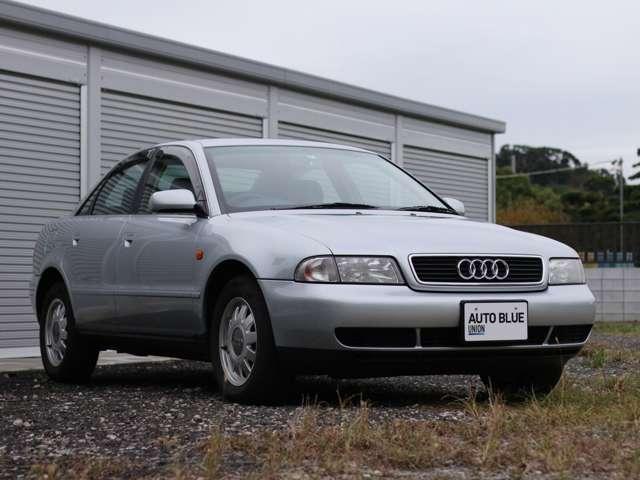 A4 2.4 ネイビーインテリア V6 ティプトロニック(7枚目)