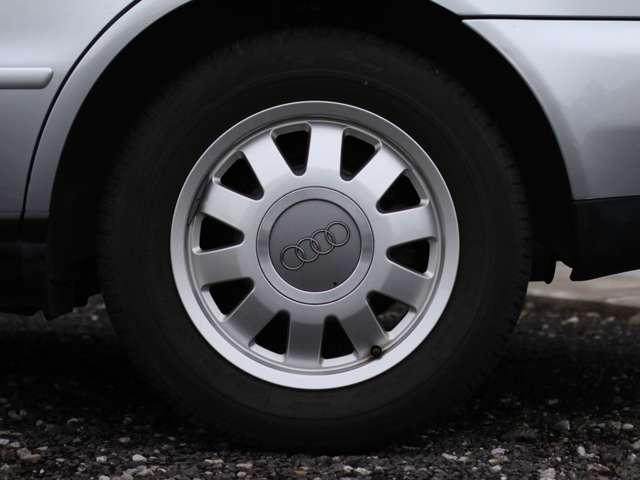 A4 2.4 ネイビーインテリア V6 ティプトロニック(46枚目)