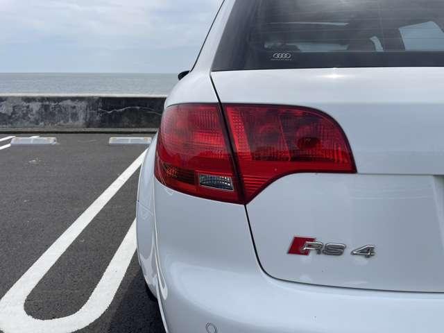 左テールライト