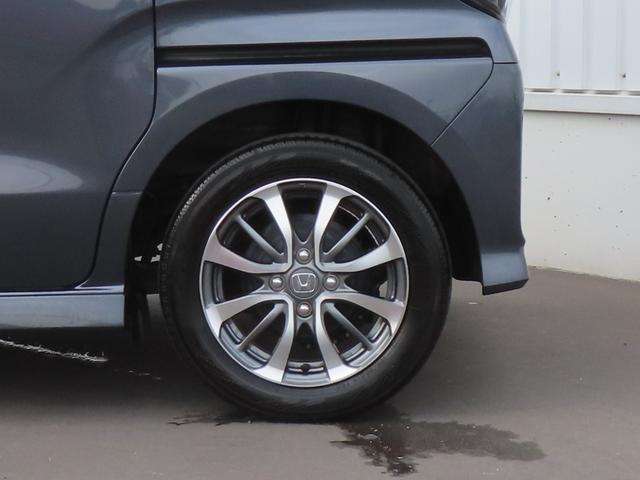 �y�z���_�����A���~�z�C�[���t���z�^�C���T�C�Y�́w�P�T�T�^�U�T�q�P�S�x�c�a�̓t�����g���c��Q���R�E���A���c��Q���R���x�ł��B