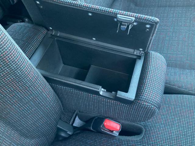 スペーシア ＨＹＢＲＩＤ　Ｘ　２型　　バンパー傷、凹み、穴　カーナビ　フルセグ　全方位カメラ　ＥＴＣ　フリーキー　衝突被害軽減ブレーキ　前後・誤発進抑制機能　後退時ブレーキサポート　後席両側電動スライドドア　スリムサーキュレーター（28枚目）