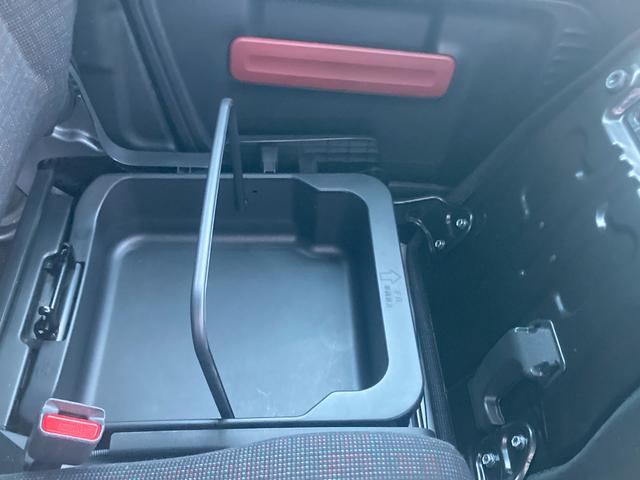 スペーシア ＨＹＢＲＩＤ　Ｘ　２型　　バンパー傷、凹み、穴　カーナビ　フルセグ　全方位カメラ　ＥＴＣ　フリーキー　衝突被害軽減ブレーキ　前後・誤発進抑制機能　後退時ブレーキサポート　後席両側電動スライドドア　スリムサーキュレーター（29枚目）