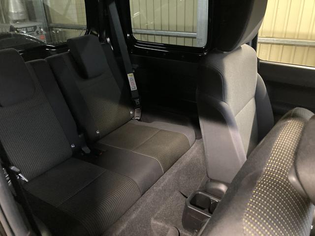 ジムニー ＸＣ　５ＭＴ　カーナビ　バックカメラ　衝突被害軽減ブレーキ　ＴＶ　ＡＭ・ＦＭラジオ　Ｂｌｕｅｔｏｏｔｈ接続　　ＬＥＤヘッドランプ　フルオートエアコン　パートタイム４ＷＤ　ＥＴＣ　フリーキー（28枚目）