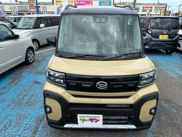 タント ファンクロスターボ　届け出済未使用車　バックカメラ　両側電動スライドドア　クリアランスソナー　レーンアシスト　衝突被害軽減システム　ＬＥＤヘッドランプ　スマートキー　　アイドリングストップ　電動格納ミラー　シートヒーター（12枚目）