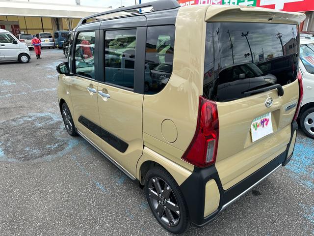タント ファンクロスターボ　届け出済未使用車　バックカメラ　両側電動スライドドア　クリアランスソナー　レーンアシスト　衝突被害軽減システム　ＬＥＤヘッドランプ　スマートキー　　アイドリングストップ　電動格納ミラー　シートヒーター（15枚目）