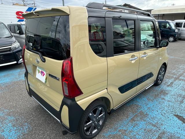 タント ファンクロスターボ　届け出済未使用車　バックカメラ　両側電動スライドドア　クリアランスソナー　レーンアシスト　衝突被害軽減システム　ＬＥＤヘッドランプ　スマートキー　　アイドリングストップ　電動格納ミラー　シートヒーター（16枚目）