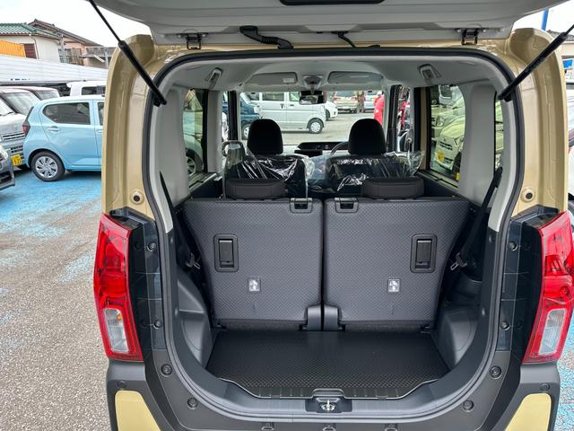タント ファンクロスターボ　届け出済未使用車　バックカメラ　両側電動スライドドア　クリアランスソナー　レーンアシスト　衝突被害軽減システム　ＬＥＤヘッドランプ　スマートキー　　アイドリングストップ　電動格納ミラー　シートヒーター（18枚目）