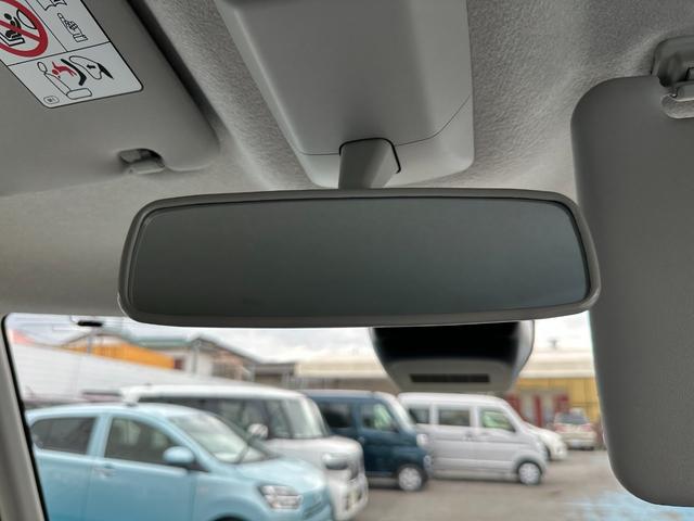 タント ファンクロスターボ　届け出済未使用車　バックカメラ　両側電動スライドドア　クリアランスソナー　レーンアシスト　衝突被害軽減システム　ＬＥＤヘッドランプ　スマートキー　　アイドリングストップ　電動格納ミラー　シートヒーター（26枚目）