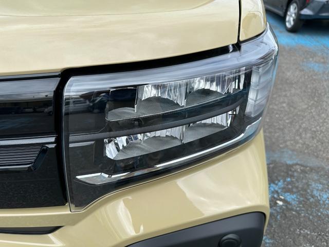 タント ファンクロスターボ　届け出済未使用車　バックカメラ　両側電動スライドドア　クリアランスソナー　レーンアシスト　衝突被害軽減システム　ＬＥＤヘッドランプ　スマートキー　　アイドリングストップ　電動格納ミラー　シートヒーター（34枚目）