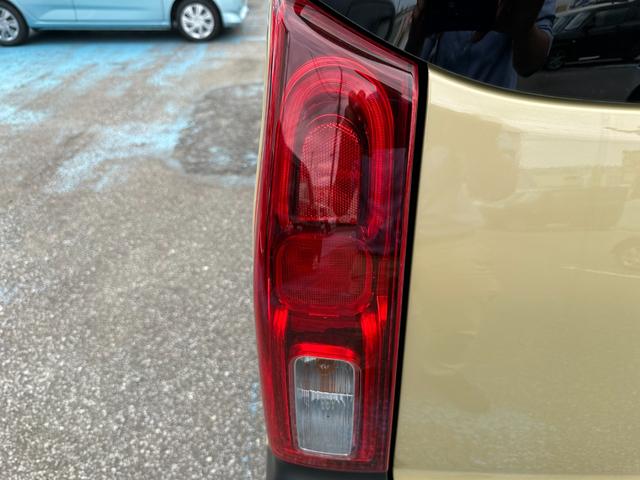 タント ファンクロスターボ　届け出済未使用車　バックカメラ　両側電動スライドドア　クリアランスソナー　レーンアシスト　衝突被害軽減システム　ＬＥＤヘッドランプ　スマートキー　　アイドリングストップ　電動格納ミラー　シートヒーター（39枚目）
