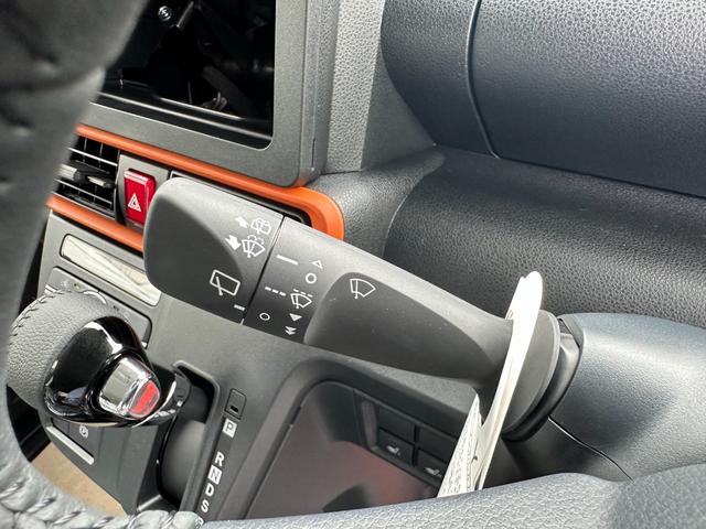 タント ファンクロスターボ　届け出済未使用車　バックカメラ　両側電動スライドドア　クリアランスソナー　レーンアシスト　衝突被害軽減システム　ＬＥＤヘッドランプ　スマートキー　　アイドリングストップ　電動格納ミラー　シートヒーター（47枚目）