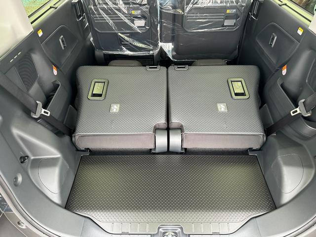 タント ファンクロスターボ　届け出済未使用車　バックカメラ　両側電動スライドドア　クリアランスソナー　レーンアシスト　衝突被害軽減システム　ＬＥＤヘッドランプ　スマートキー　　アイドリングストップ　電動格納ミラー　シートヒーター（73枚目）