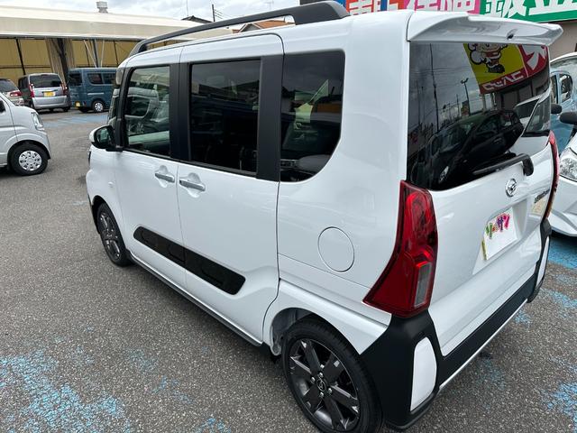 タント ファンクロスターボ　届け出済未使用車　バックカメラ　両側電動スライドドア　クリアランスソナ　衝突被害軽減システム　オートライト　ＬＥＤヘッドランプ　ヘッドライトウォッシャ　スマートキ　アイドリングストップ　電動格納ミラー（18枚目）