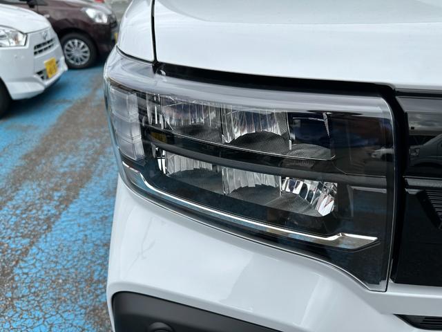 タント ファンクロスターボ　届け出済未使用車　バックカメラ　両側電動スライドドア　クリアランスソナ　衝突被害軽減システム　オートライト　ＬＥＤヘッドランプ　ヘッドライトウォッシャ　スマートキ　アイドリングストップ　電動格納ミラー（23枚目）