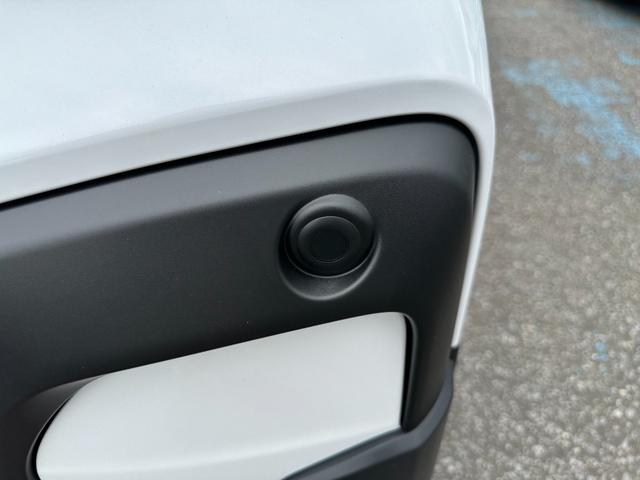 タント ファンクロスターボ　届け出済未使用車　バックカメラ　両側電動スライドドア　クリアランスソナ　衝突被害軽減システム　オートライト　ＬＥＤヘッドランプ　ヘッドライトウォッシャ　スマートキ　アイドリングストップ　電動格納ミラー（26枚目）