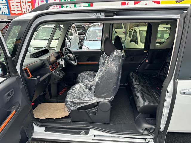 タント ファンクロスターボ　届け出済未使用車　バックカメラ　両側電動スライドドア　クリアランスソナ　衝突被害軽減システム　オートライト　ＬＥＤヘッドランプ　ヘッドライトウォッシャ　スマートキ　アイドリングストップ　電動格納ミラー（43枚目）