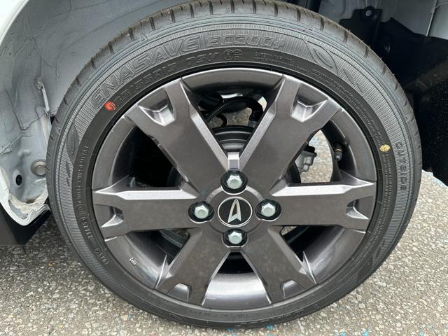 タント ファンクロスターボ　届け出済未使用車　バックカメラ　両側電動スライドドア　クリアランスソナ　衝突被害軽減システム　オートライト　ＬＥＤヘッドランプ　ヘッドライトウォッシャ　スマートキ　アイドリングストップ　電動格納ミラー（55枚目）
