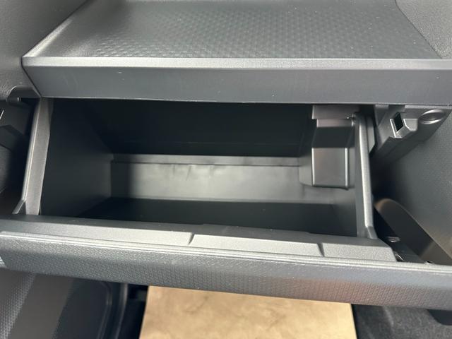 タント ファンクロスターボ　届け出済未使用車　バックカメラ　両側電動スライドドア　クリアランスソナ　衝突被害軽減システム　オートライト　ＬＥＤヘッドランプ　ヘッドライトウォッシャ　スマートキ　アイドリングストップ　電動格納ミラー（56枚目）