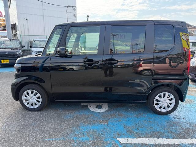 N-BOX ベースグレード 届出済未使用 バックカメラ 両側スライド・片側電動 クリアランスソナー クルーズコントロール レーンアシスト 衝突被害軽減システム オートライト LEDヘッドランプ スマートキー アイドリングストップ(18枚目)