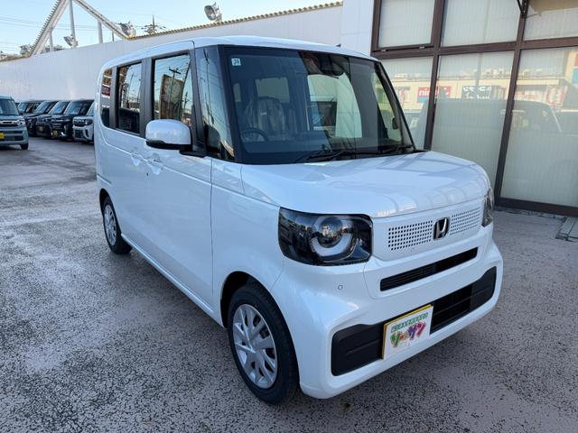 N-BOX ベースグレード 届出済未使用 バックカメラ 両側スライド・片側電動 クリアランスソナー クルーズコントロール 衝突被害軽減システム オートライト LEDヘッドランプ スマートキー アイドリングストップ 電動格納ミラ-(13枚目)