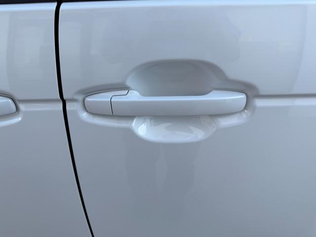 N-BOX ベースグレード 届出済未使用 バックカメラ 両側スライド・片側電動 クリアランスソナー クルーズコントロール 衝突被害軽減システム オートライト LEDヘッドランプ スマートキー アイドリングストップ 電動格納ミラ-(31枚目)