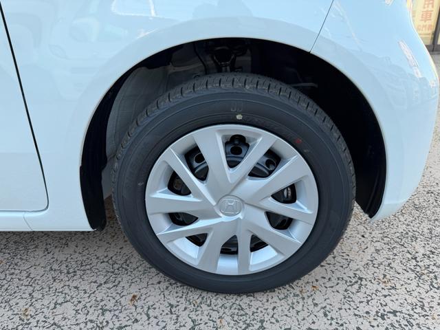 N-BOX ベースグレード 届出済未使用 バックカメラ 両側スライド・片側電動 クリアランスソナー クルーズコントロール 衝突被害軽減システム オートライト LEDヘッドランプ スマートキー アイドリングストップ 電動格納ミラ-(40枚目)