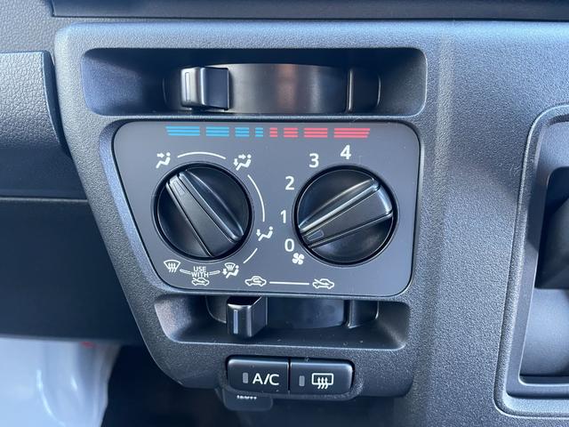 気温に合わせて直感的に操作することで、車内をいつでも快適に保てます。