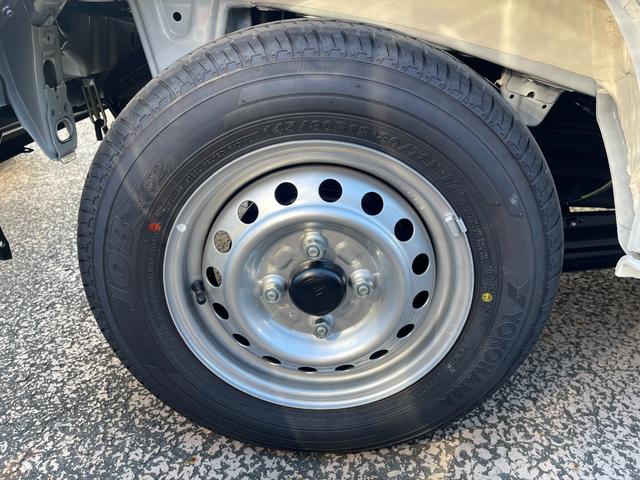 ご覧頂きまして誠に有難うございます！！是非ご来店して頂き、実際にご覧になって頂ければと思います。お客様からのご連絡をスタッフ一同、心よりお待ちしております